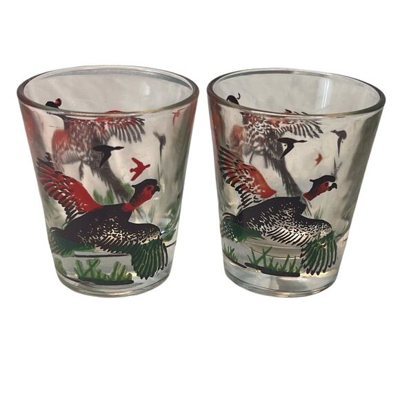 Vintage 2 Hazel Atlas Pheasant Shot Glasses Barware Hunting Lodge Man Cave MCM - Picture 2 of 8
